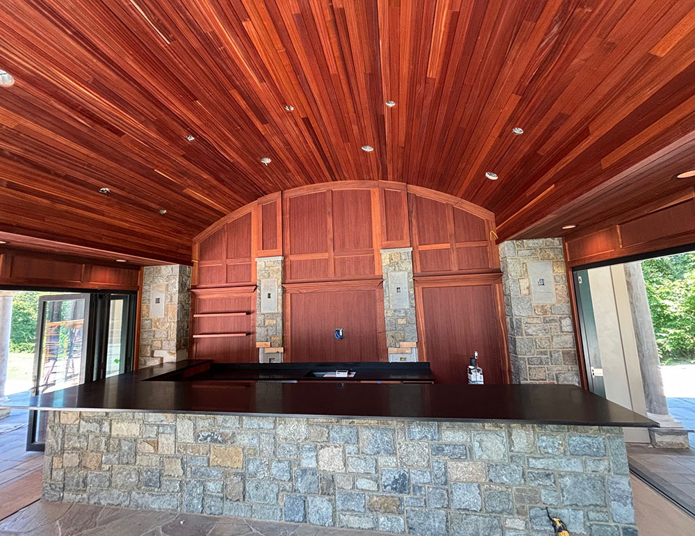 Natural Stone: The Outdoor Kitchen Essential